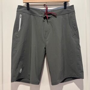 Stio Mens Rivet Board Shorts Gray Performance Water Trail Shorts Size 36